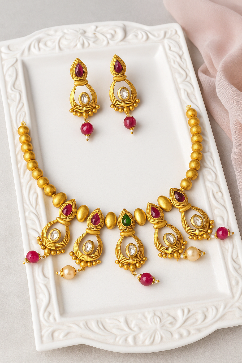 Antique Gold Teardrop Necklace Set with Ruby and Pearl Beads